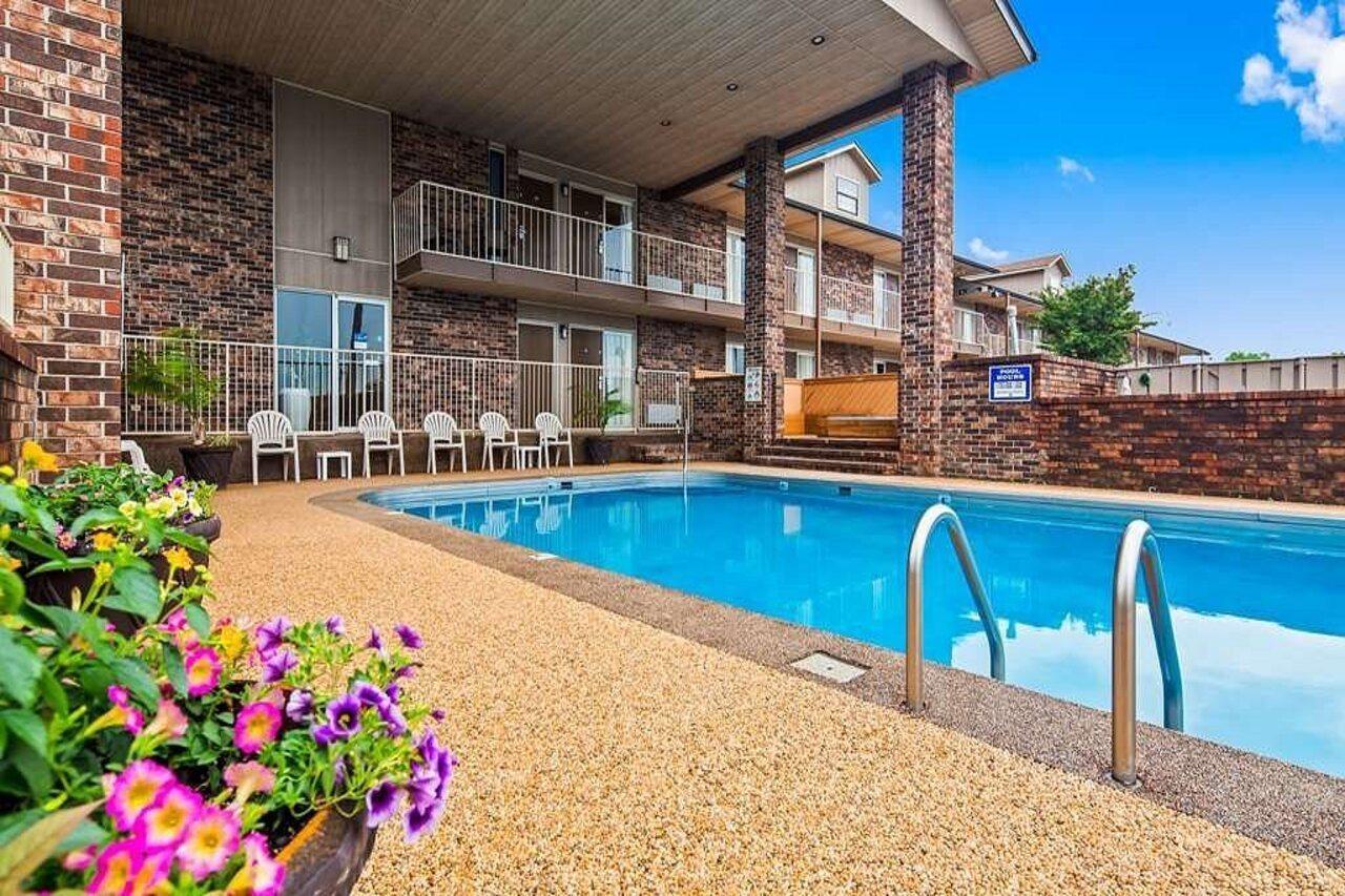 Clarksville Best Western Sherwood Inn מראה חיצוני תמונה