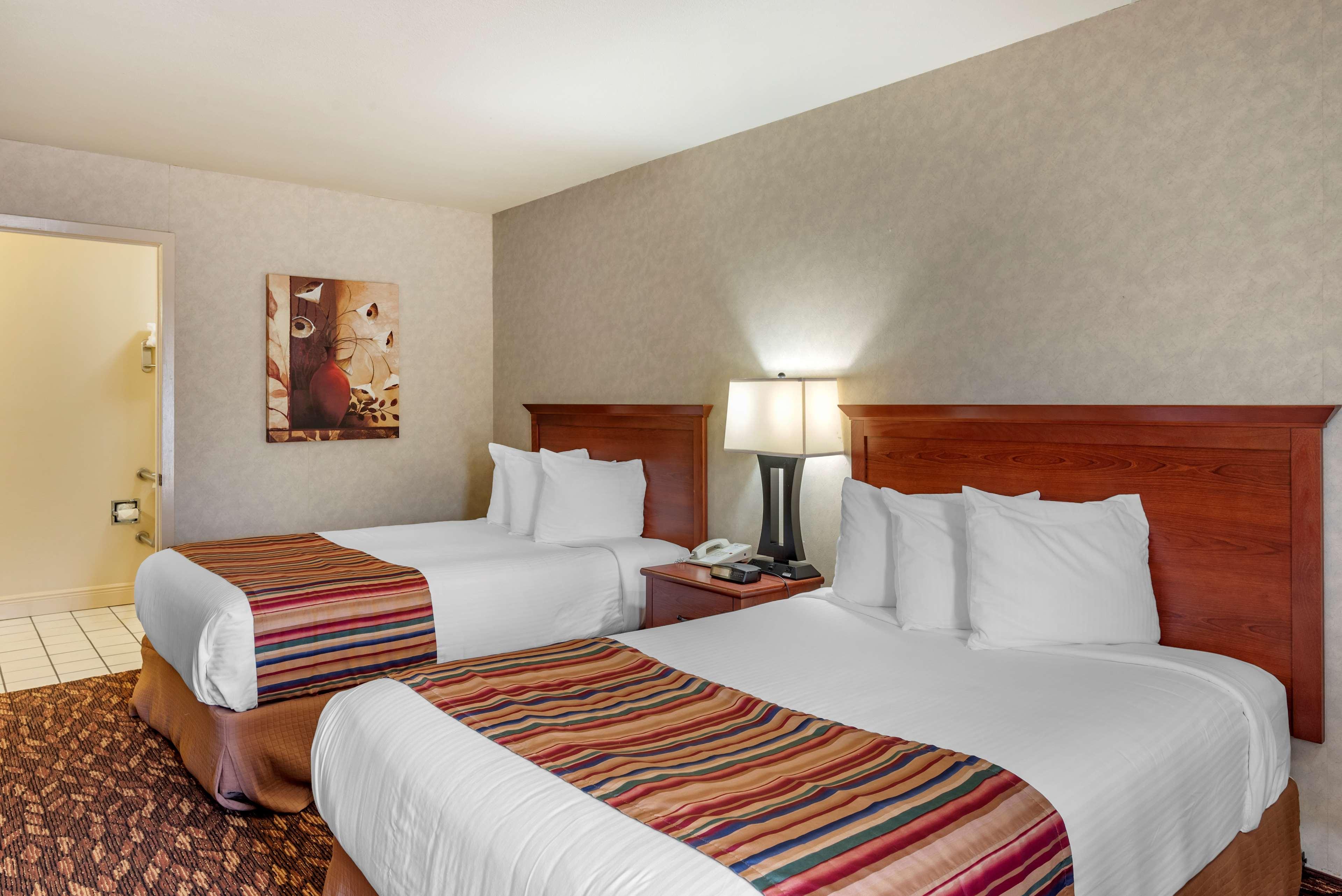 Clarksville Best Western Sherwood Inn מראה חיצוני תמונה
