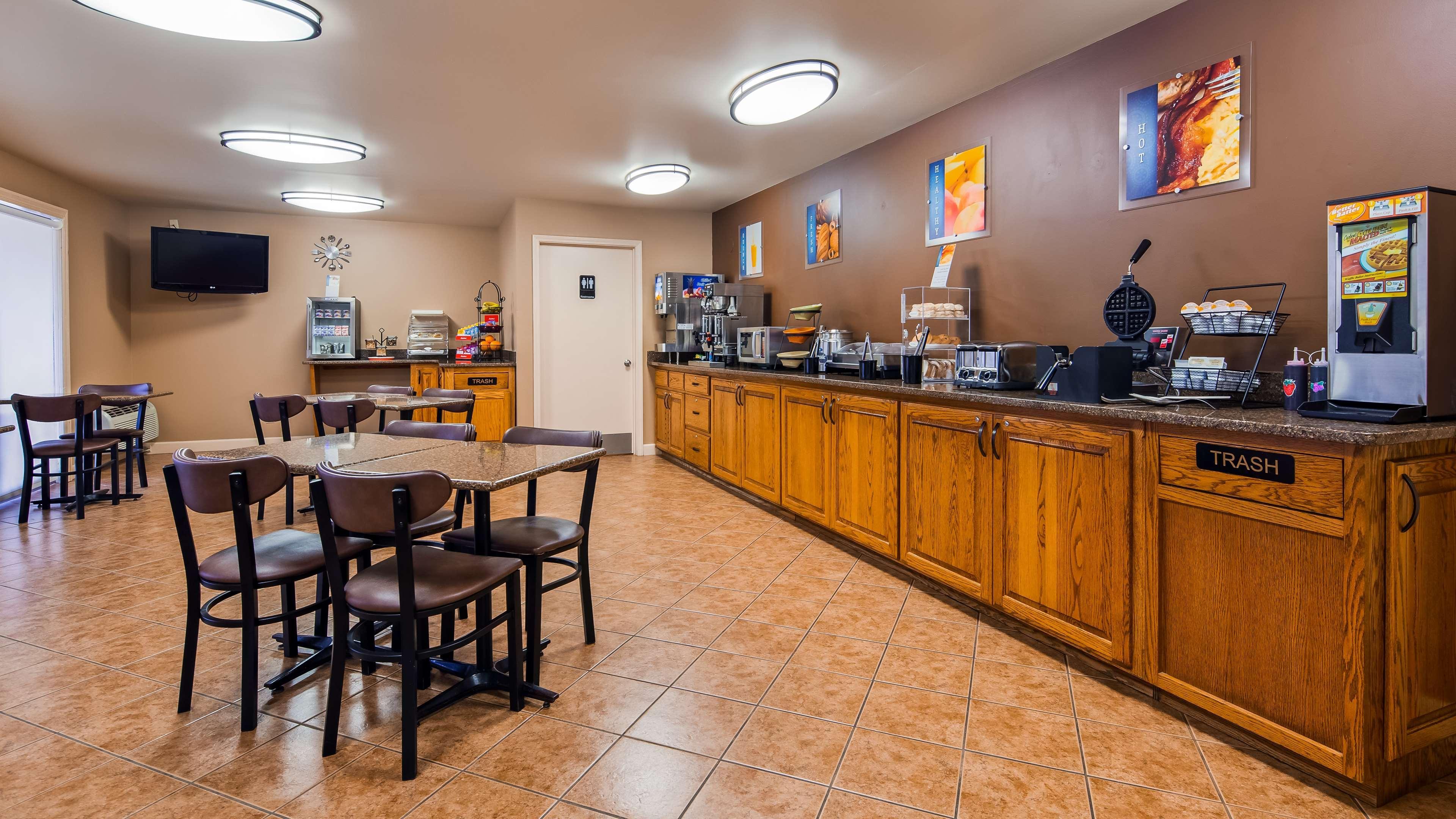 Clarksville Best Western Sherwood Inn מראה חיצוני תמונה