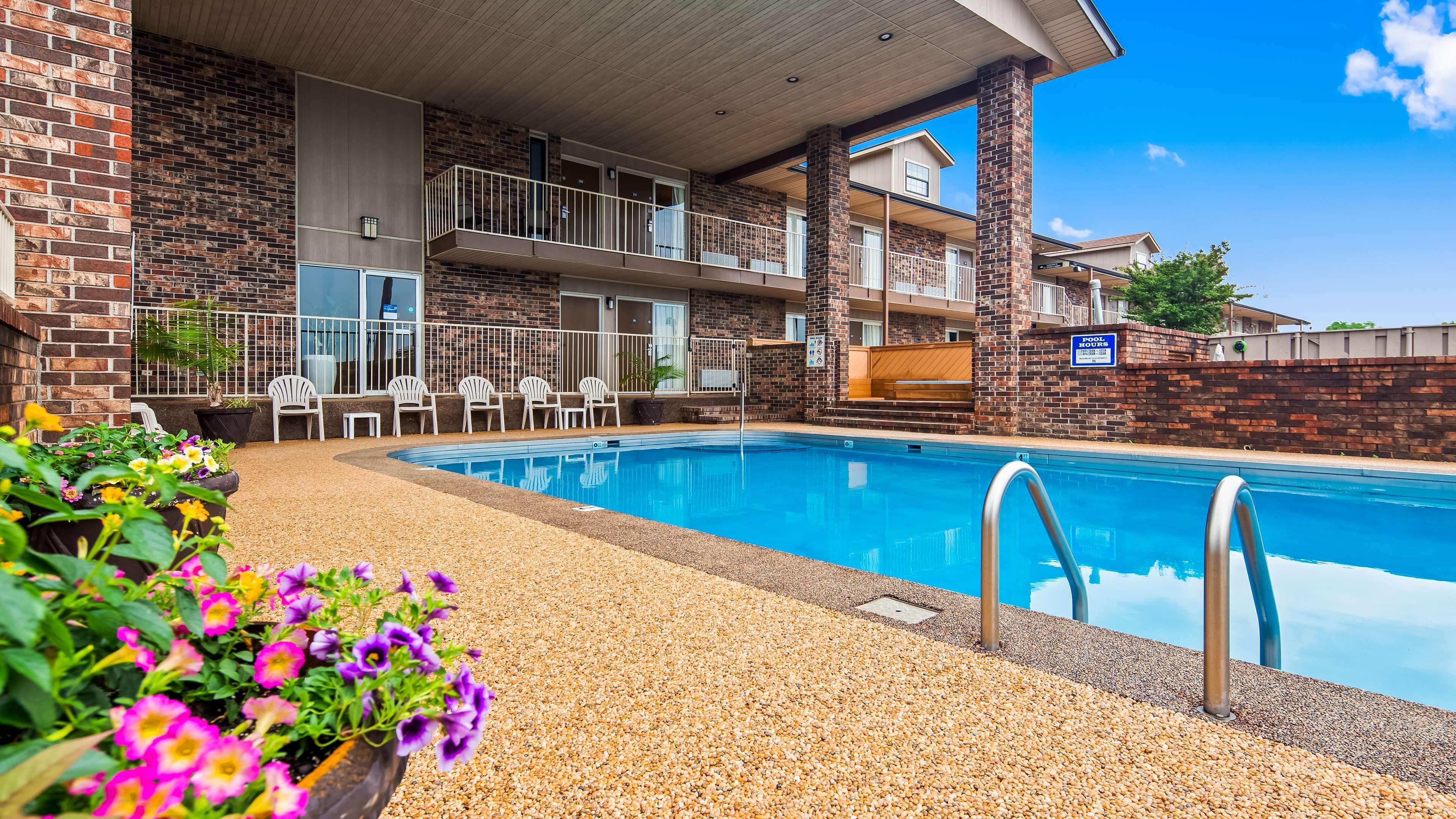 Clarksville Best Western Sherwood Inn מראה חיצוני תמונה