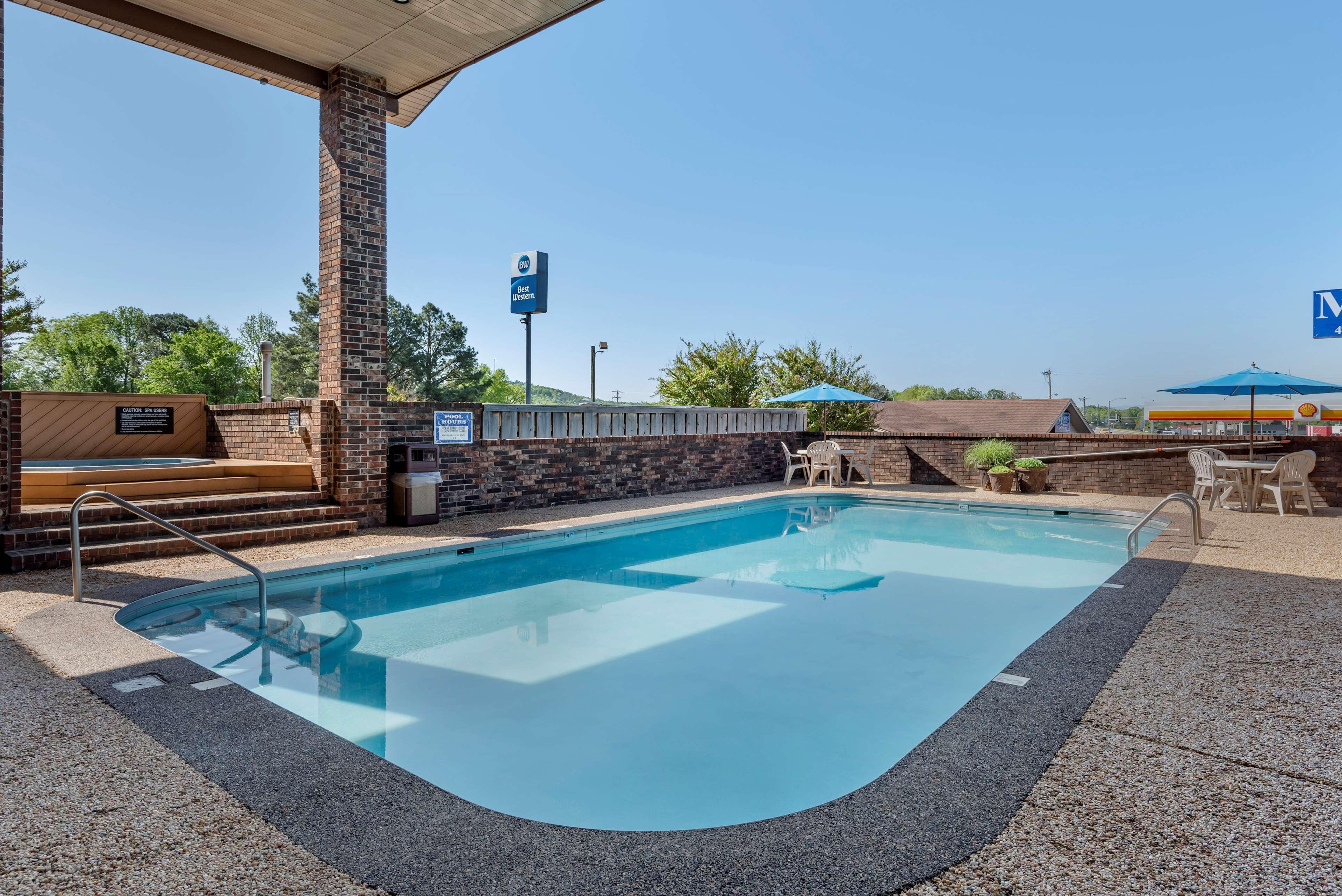 Clarksville Best Western Sherwood Inn מראה חיצוני תמונה