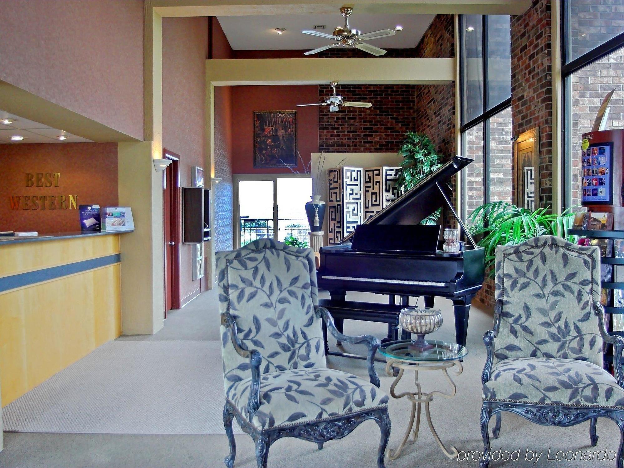 Clarksville Best Western Sherwood Inn מראה פנימי תמונה