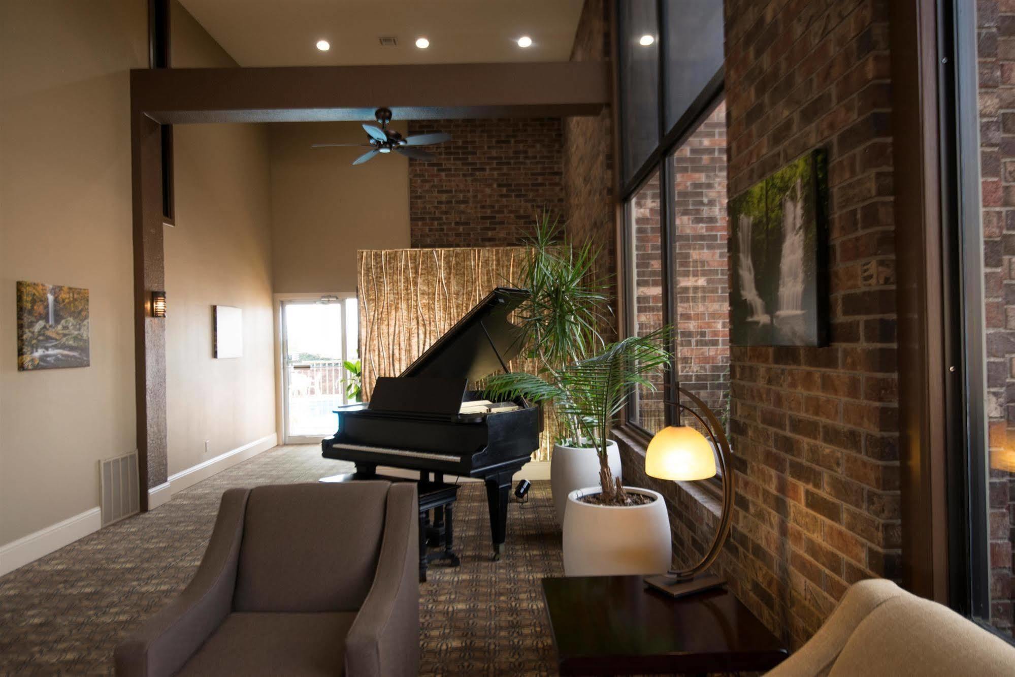 Clarksville Best Western Sherwood Inn מראה חיצוני תמונה